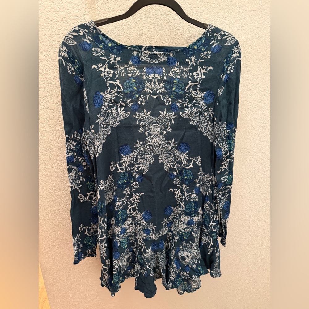 Floral Teal Long Sleeve Tunic Top